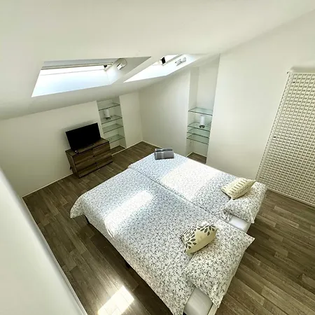 Penthouse 2 Am Hildesheimer Hbf Mit Terrasse *
